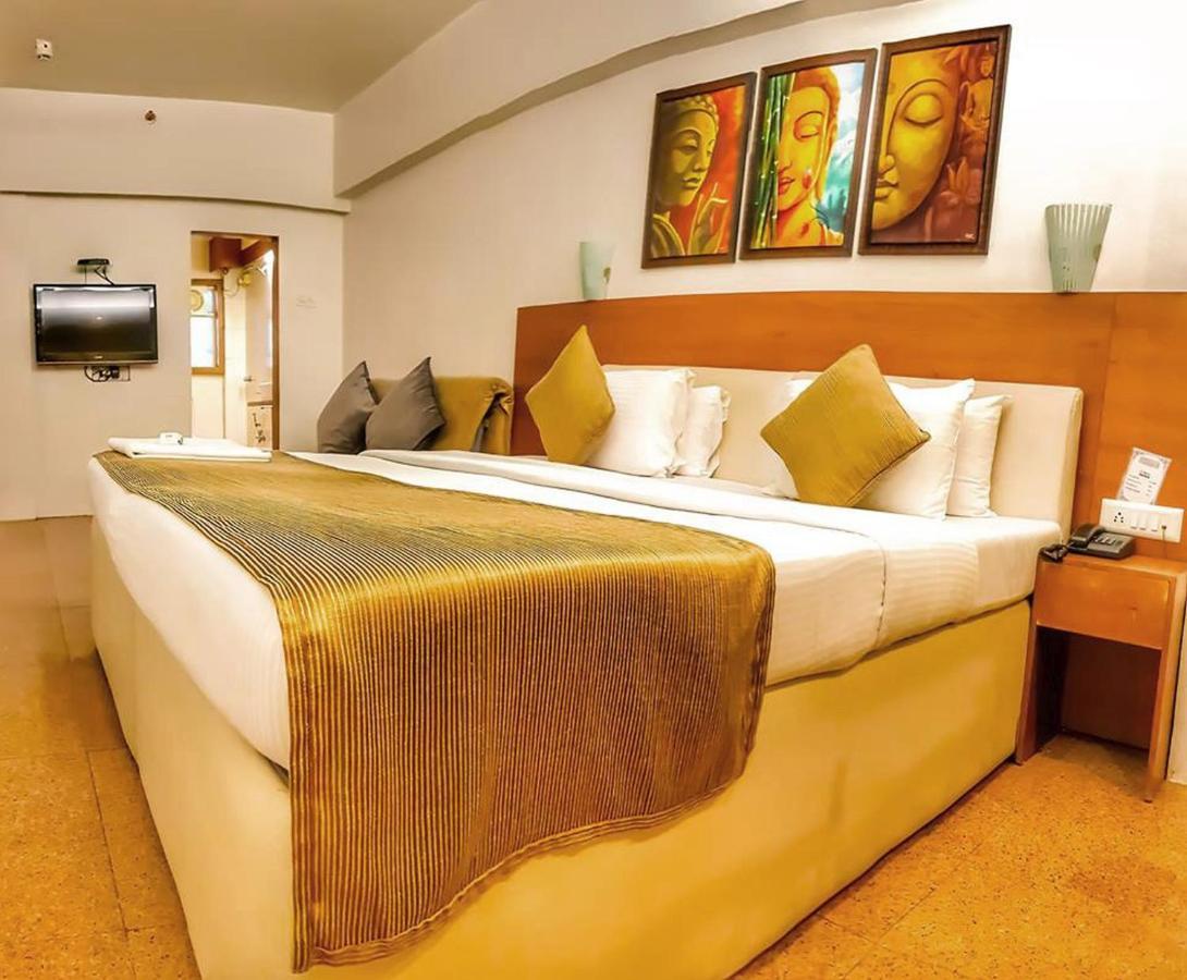 Hotel Samraj Mumbai  Buitenkant foto