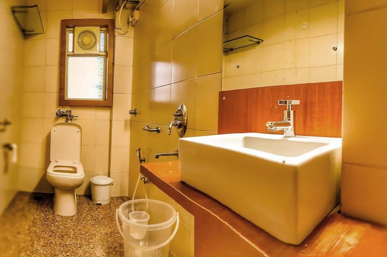 Hotel Samraj Mumbai  Buitenkant foto